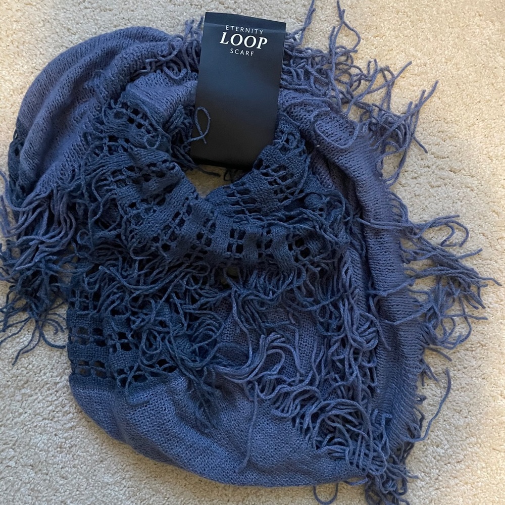 Loop scarf